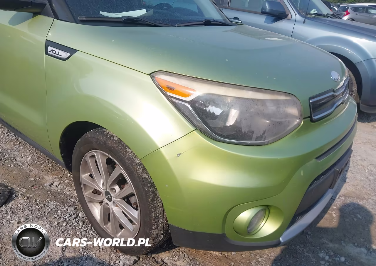 2017 Kia Soul + VIN:KNDJP3A51H7876798 - 6