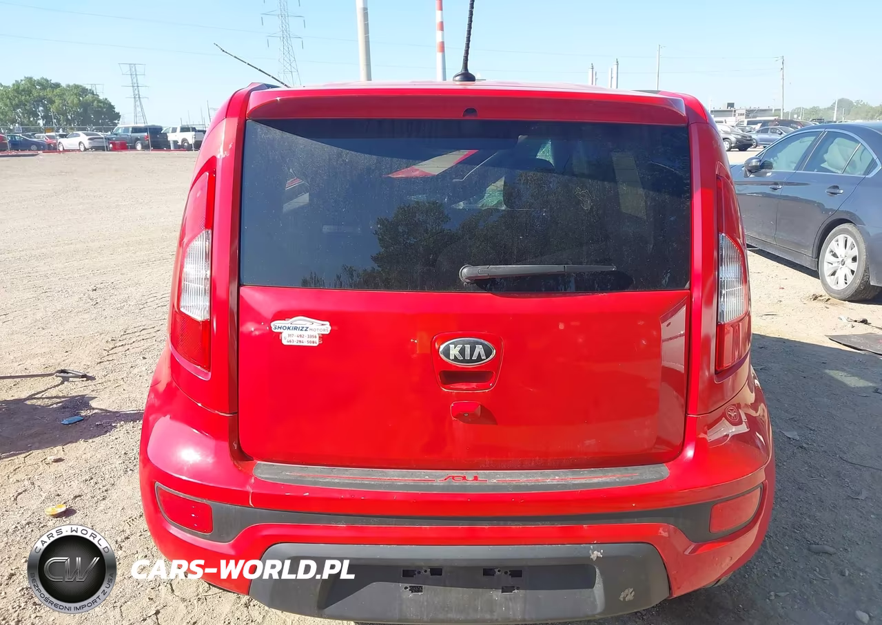 2013 Kia Soul + VIN:KNDJT2A68D7561182 - 16