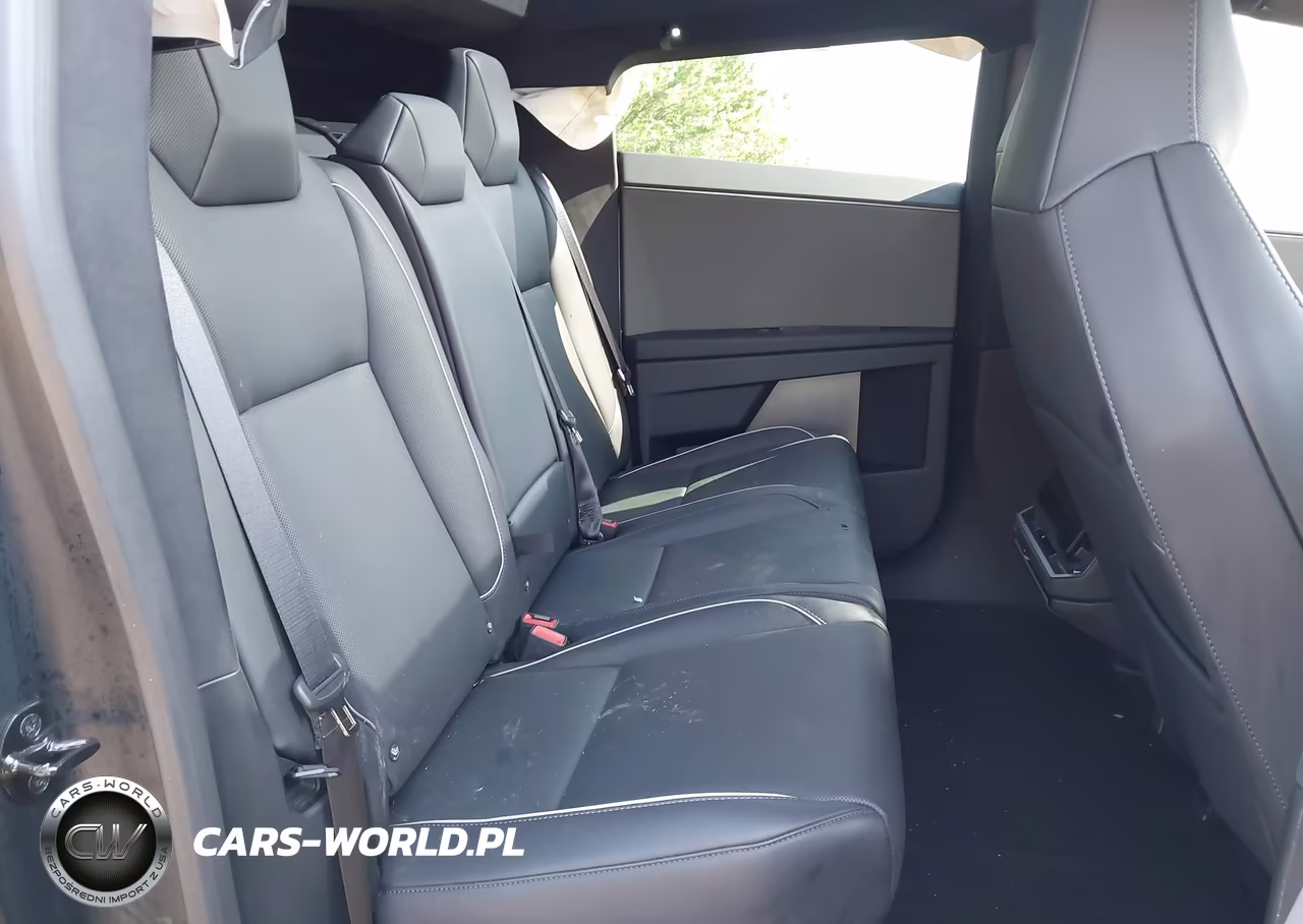 2025 Tesla Cybertruck All-Wheel Drive VIN:7G2CEHED3SA063679 - 8