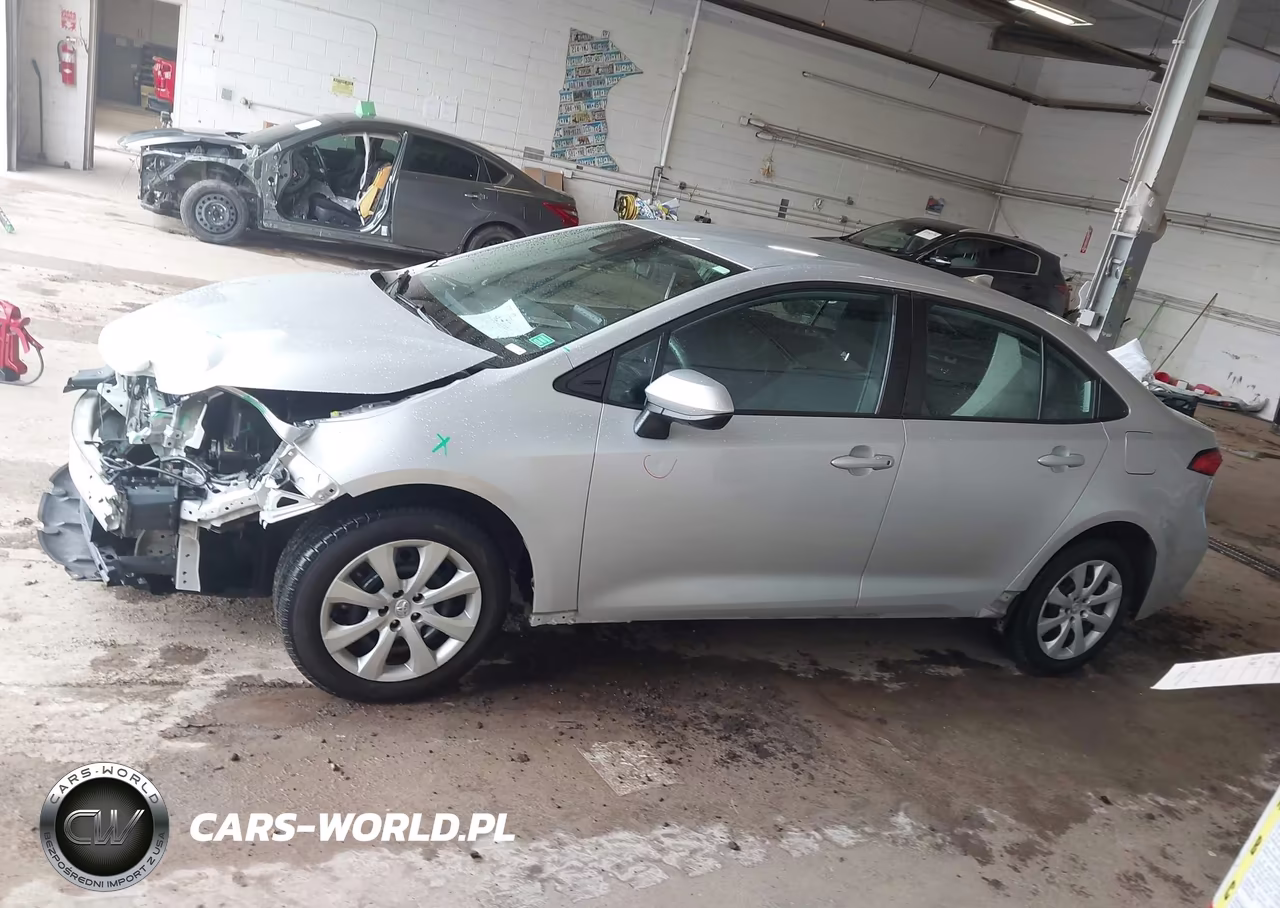 2021 Toyota Corolla Le VIN:5YFEPMAE4MP243342 - 14