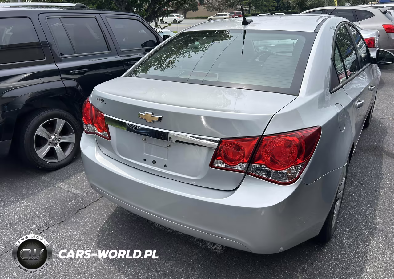 2013 Chevrolet Cruze Ls Auto VIN:1G1PA5SG7D7246908 - 4