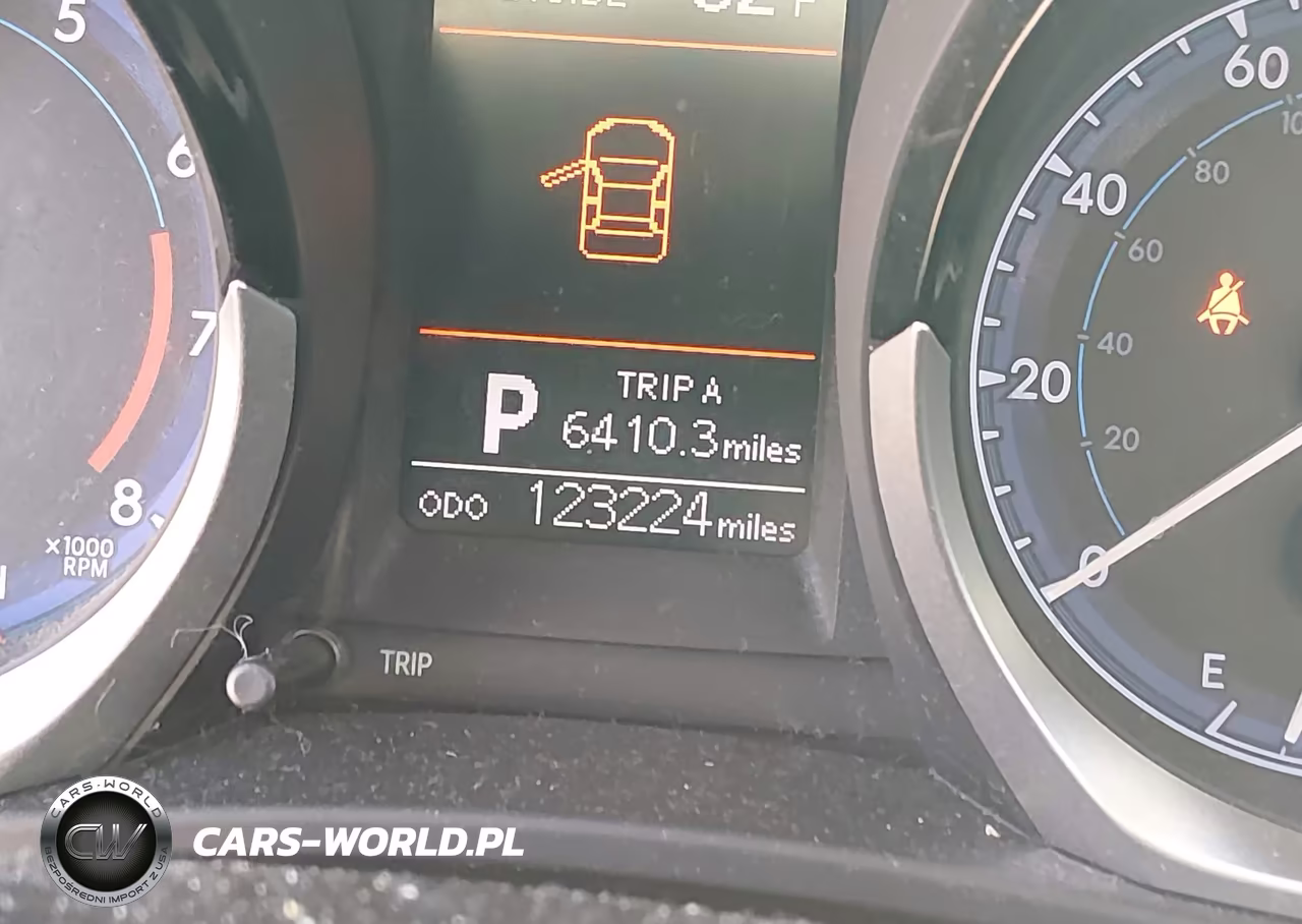 2015 Toyota Corolla S Plus VIN:5YFBURHE7FP363993 - 16