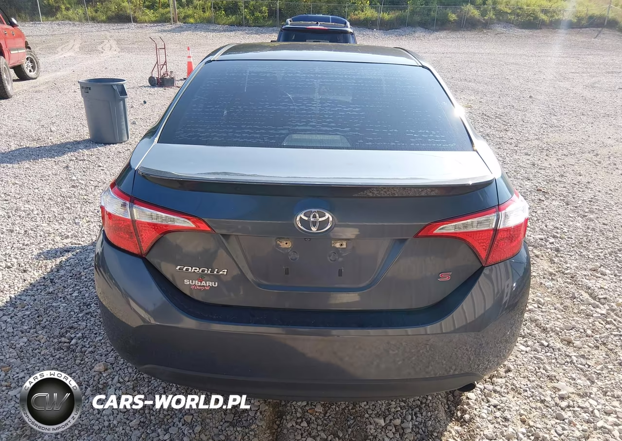 2015 Toyota Corolla S Plus VIN:5YFBURHE7FP363993 - 17