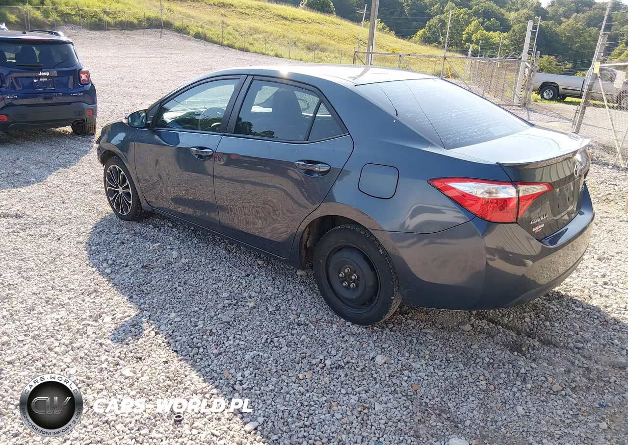 2015 Toyota Corolla S Plus VIN:5YFBURHE7FP363993 - 3