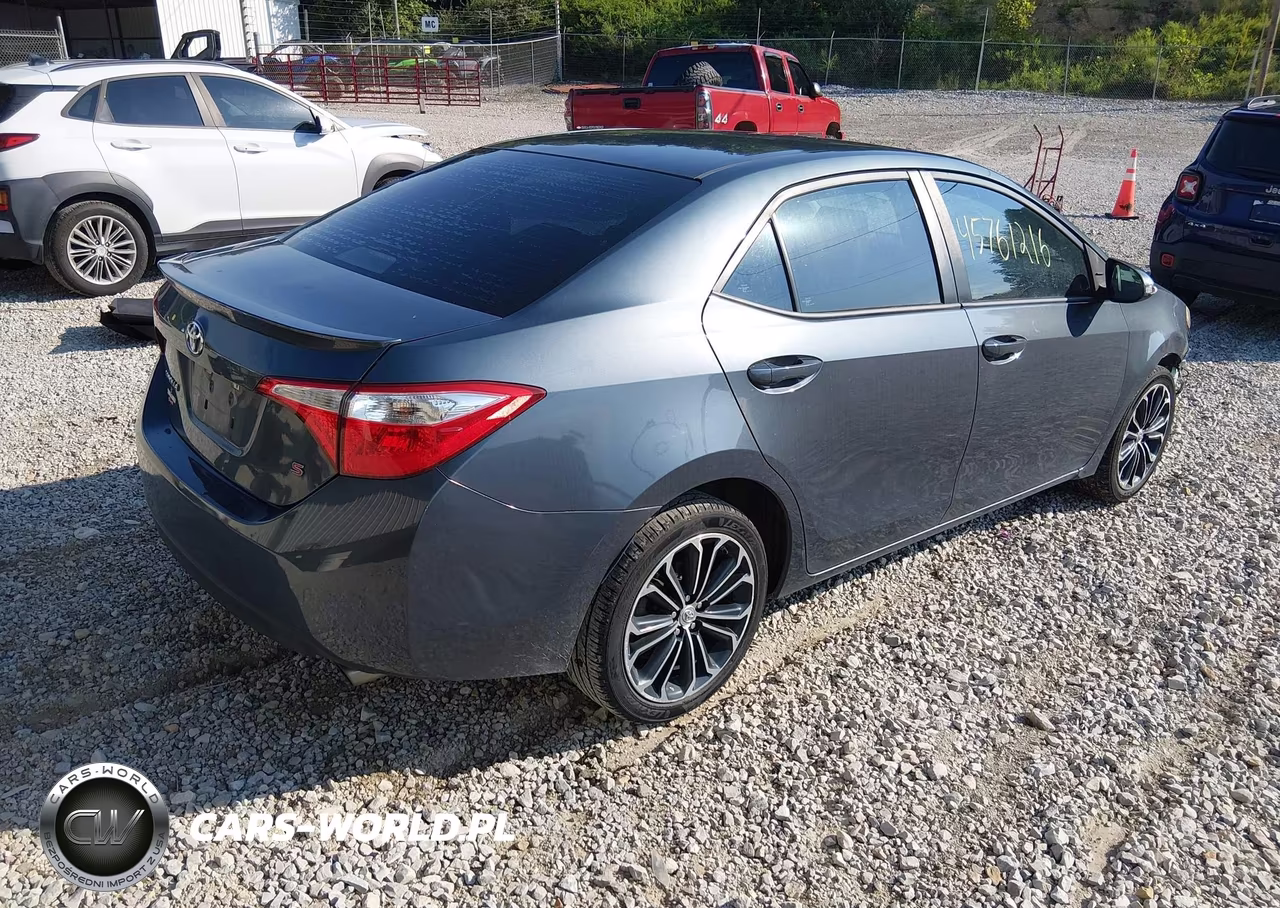 2015 Toyota Corolla S Plus VIN:5YFBURHE7FP363993 - 4