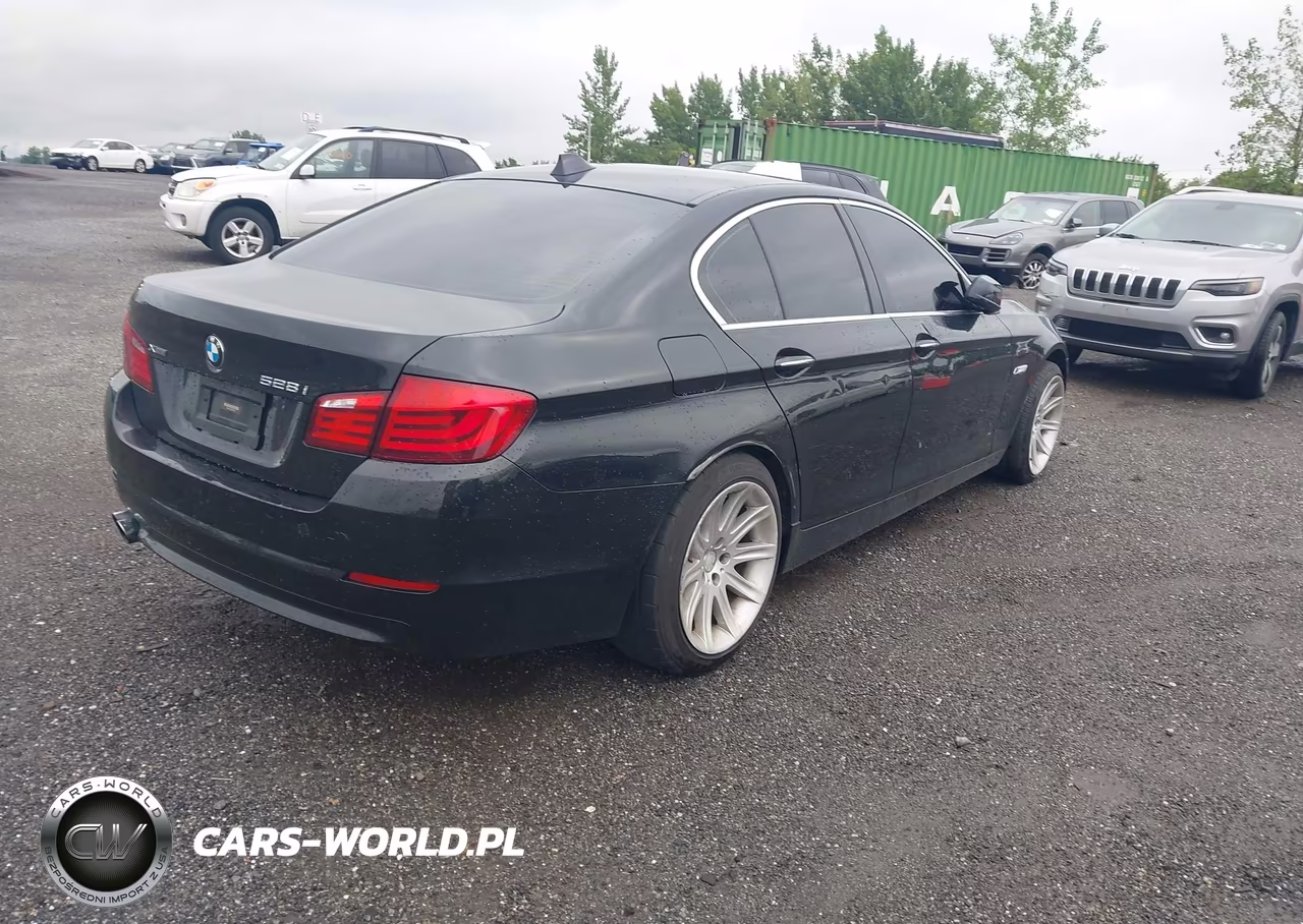 2013 BMW 528I xDrive VIN:WBAXH5C5XDD108858 - 4