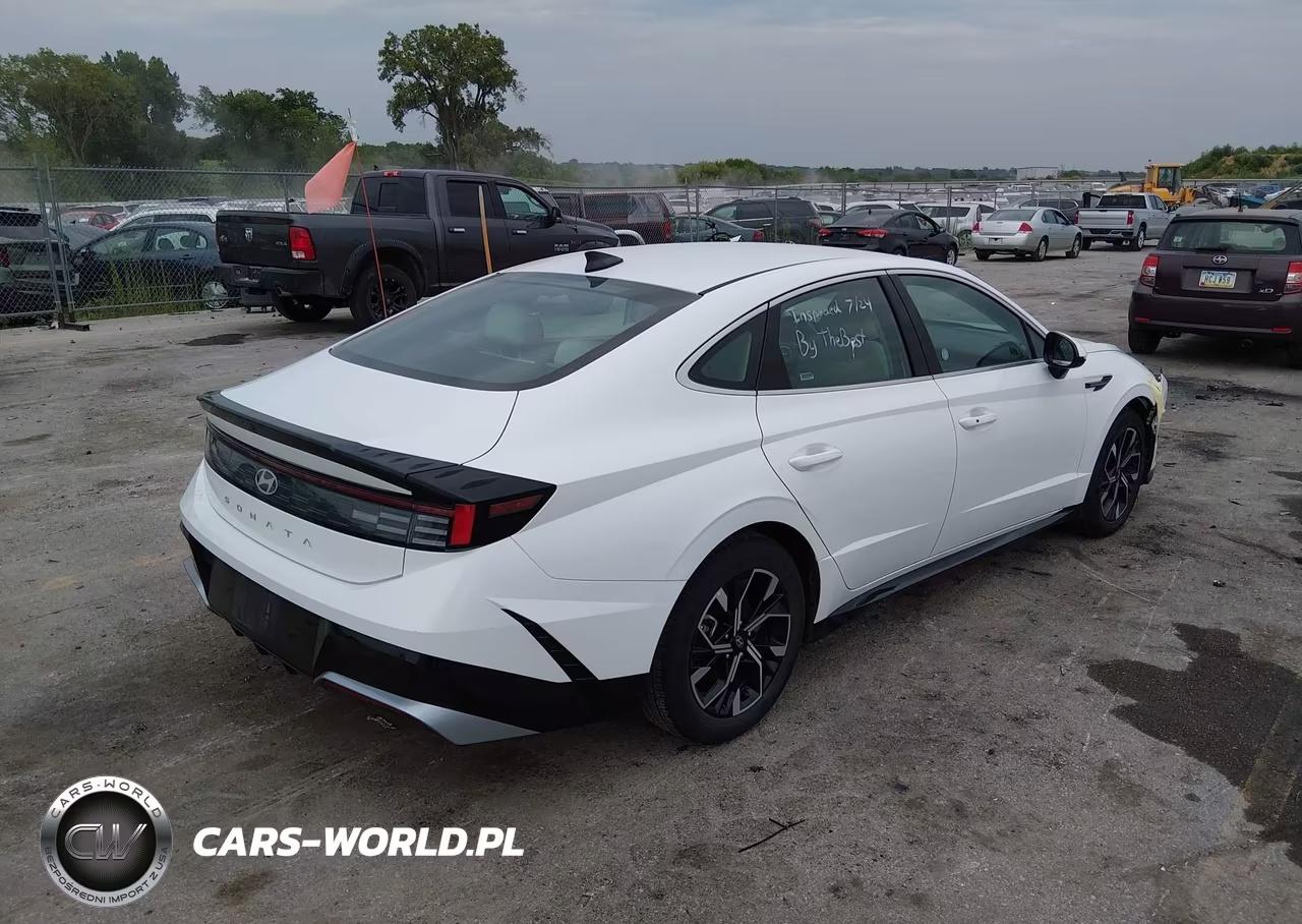 2025 Hyundai Sonata Sel VIN:KMHL64JA6SA447421 - 4