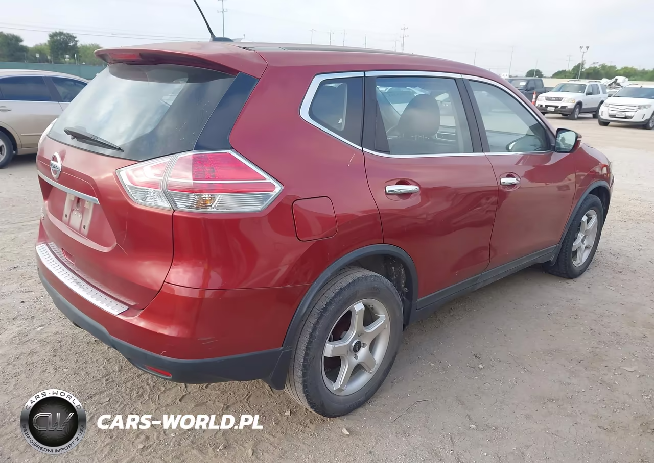2015 Nissan Rogue S VIN:KNMAT2MT6FP588921 - 4
