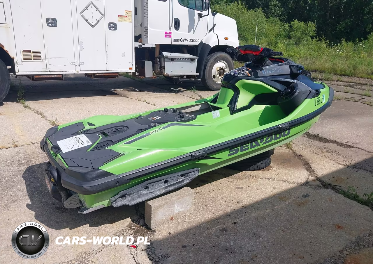 2020 Sea Doo Rxt-300 VIN:000000YDV23211920 - 4
