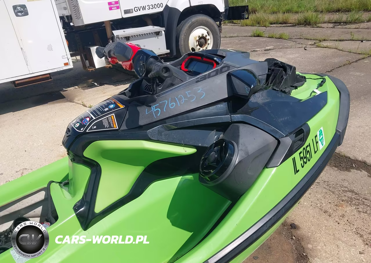 2020 Sea Doo Rxt-300 VIN:000000YDV23211920 - 5