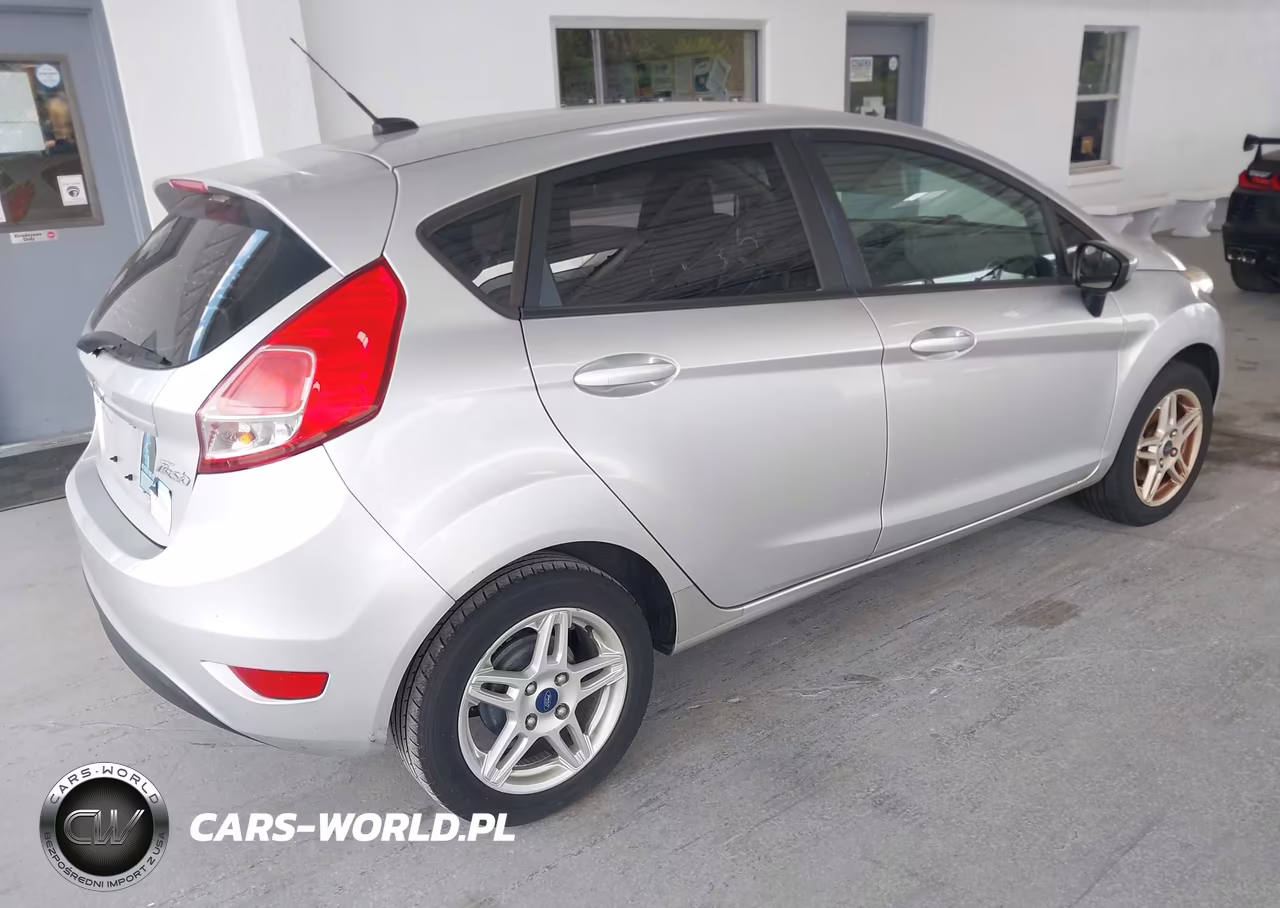 2017 Ford Fiesta Se VIN:3FADP4EJ6HM156998 - 4