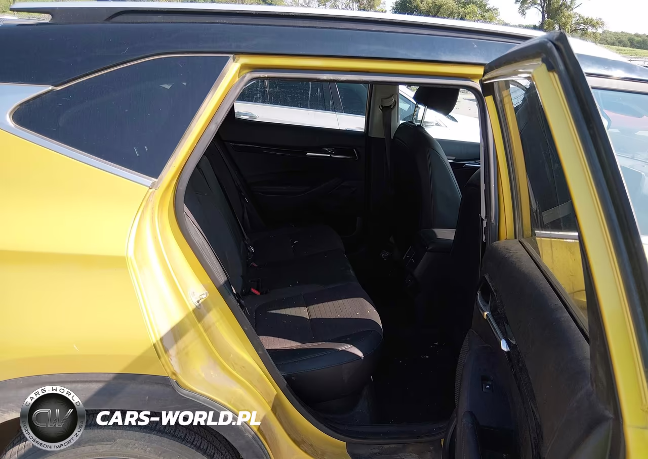2023 Kia Seltos S VIN:KNDEU2AA4P7410721 - 8