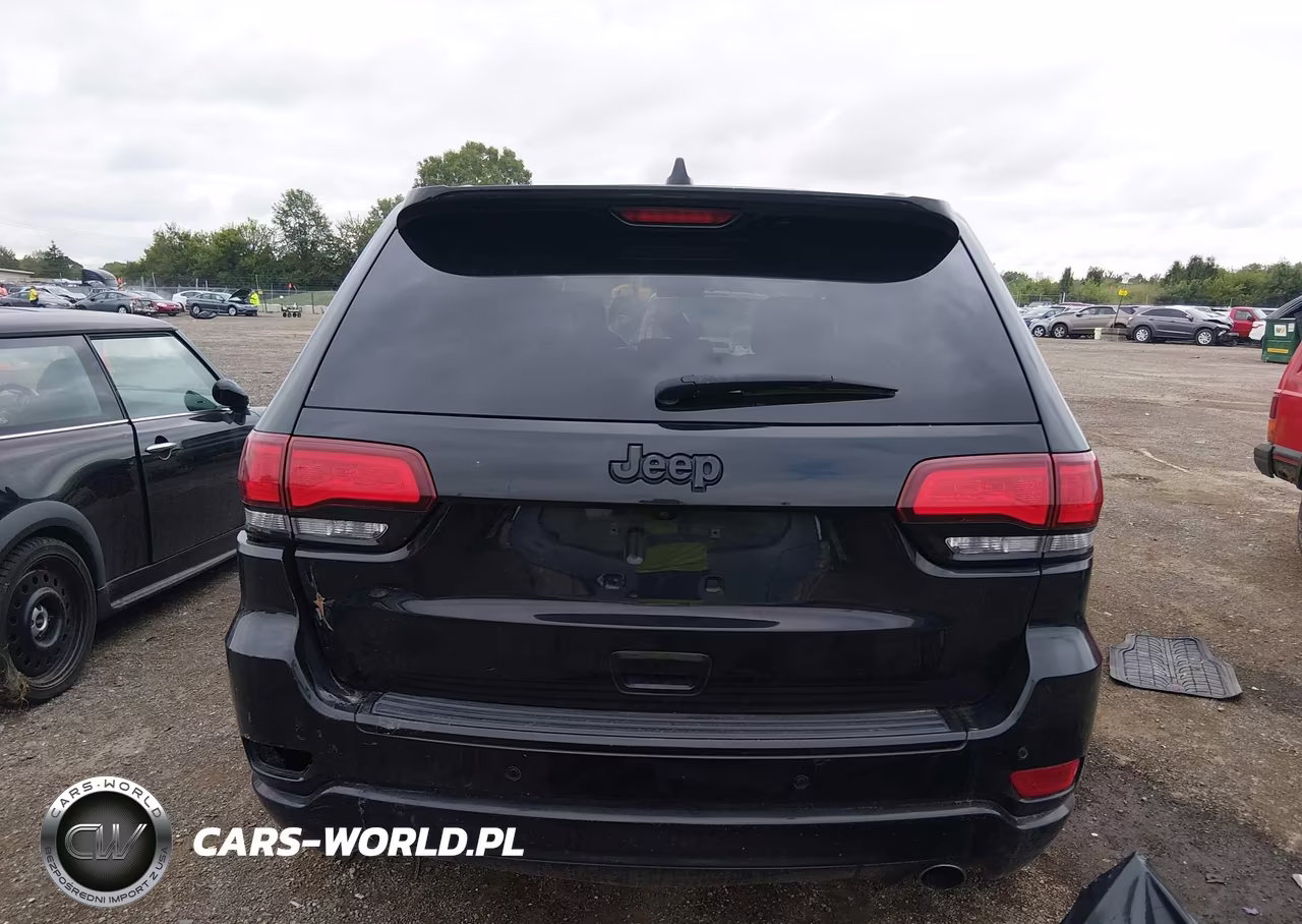 2018 Jeep Grand Cherokee Altitude 4X2 VIN:1C4RJEAG4JC338949 - 17