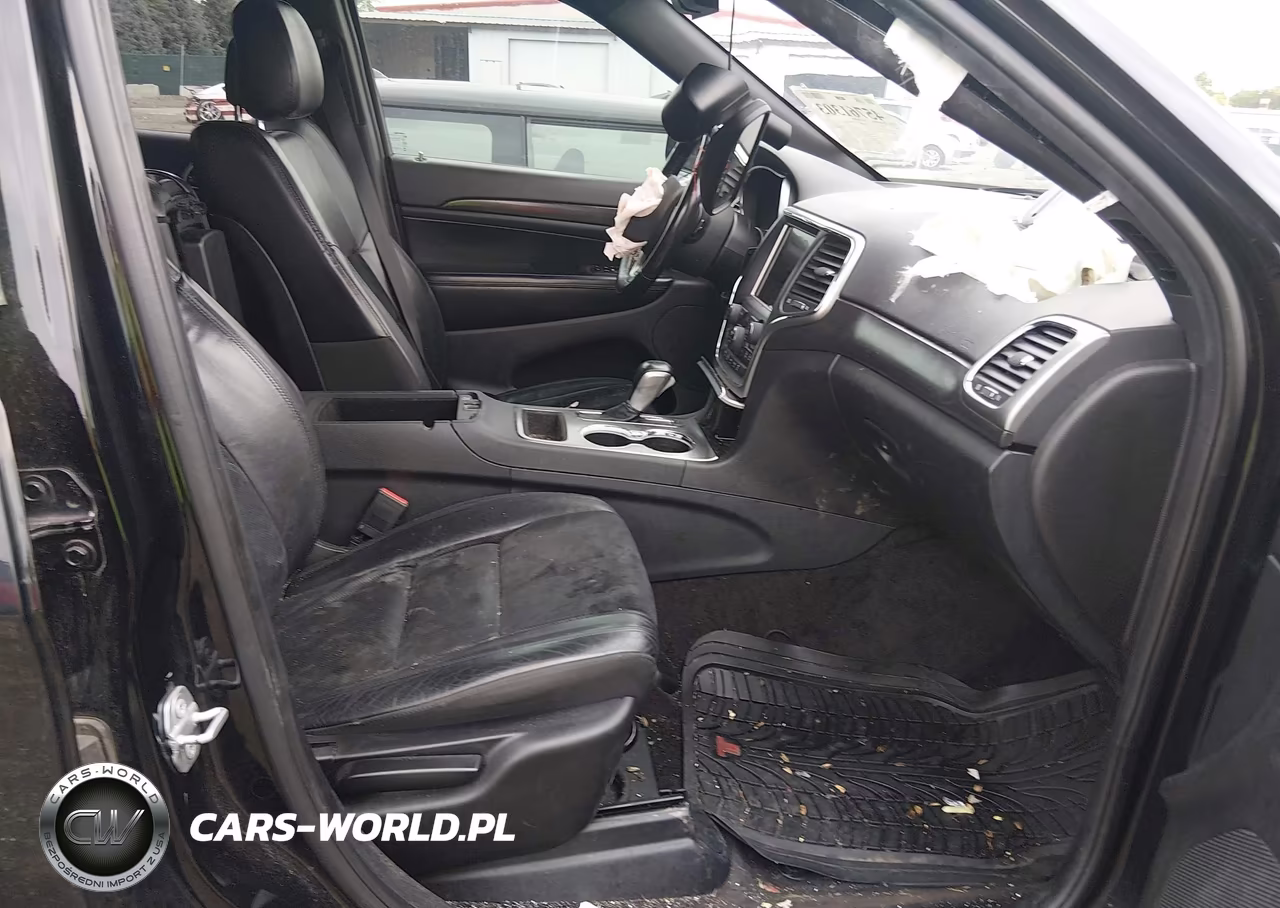 2018 Jeep Grand Cherokee Altitude 4X2 VIN:1C4RJEAG4JC338949 - 5