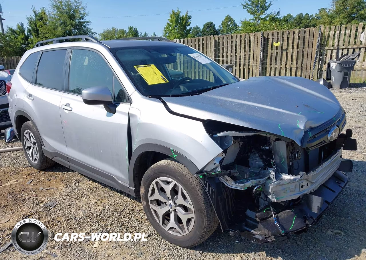 2024 Subaru Forester Premium – zdjęcie 1 z 17