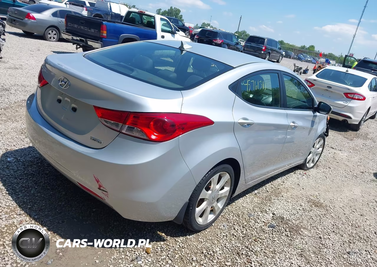 2012 Hyundai Elantra Limited VIN:5NPDH4AE3CH107479 - 4