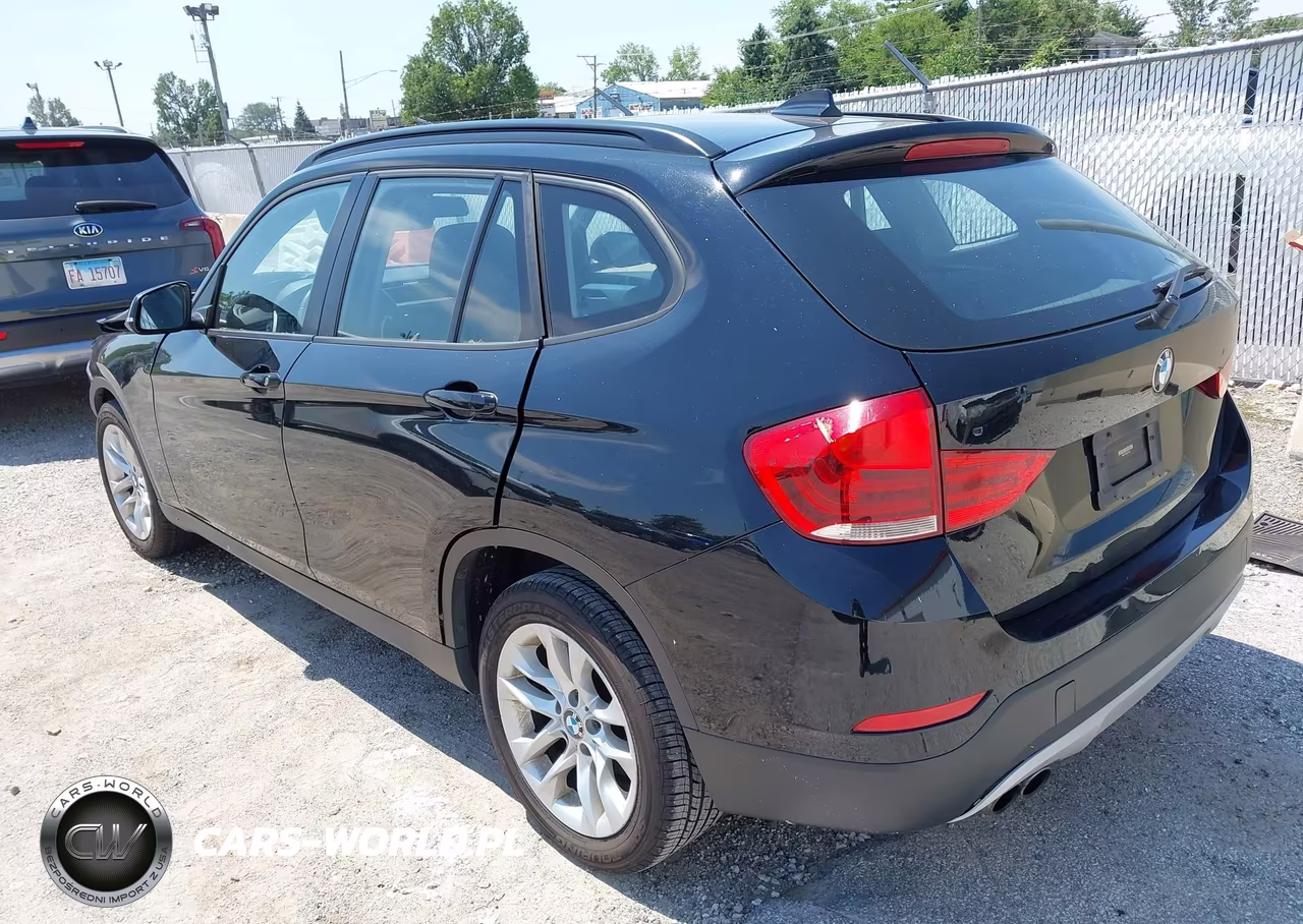 2015 BMW X1 xDrive28I VIN:WBAVL1C58FVY32186 - 3