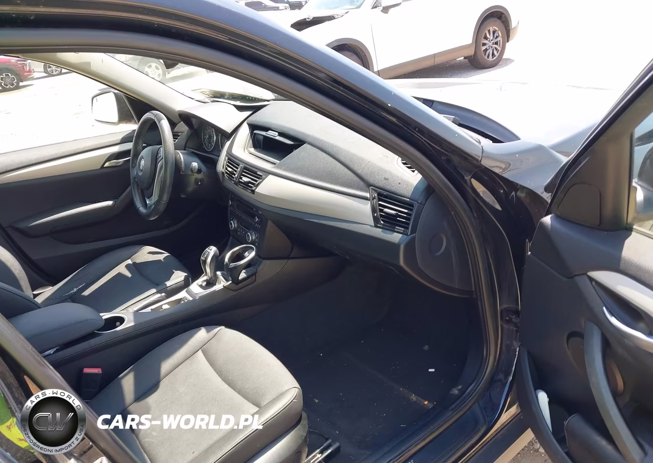 2015 BMW X1 xDrive28I VIN:WBAVL1C58FVY32186 - 5