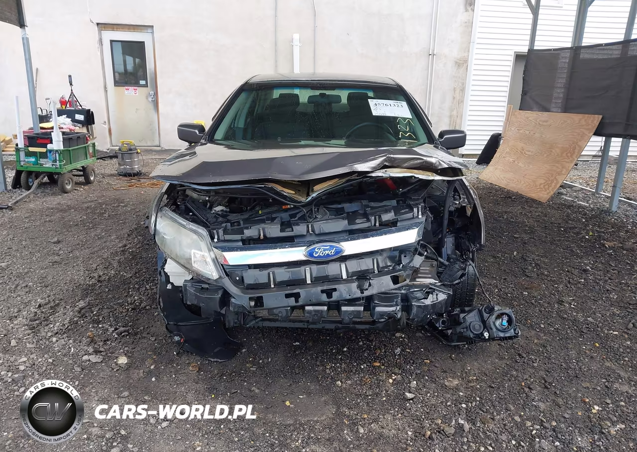 2011 Ford Fusion Se VIN:3FAHP0HA1BR105134 - 10