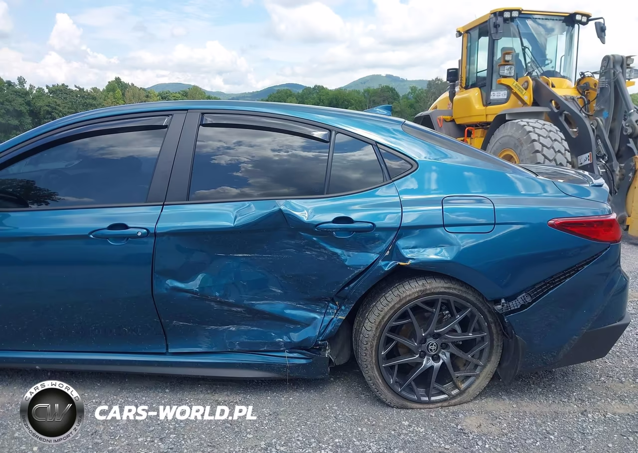 2025 Toyota Camry Se VIN:4T1DAACK5SU120546 - 17