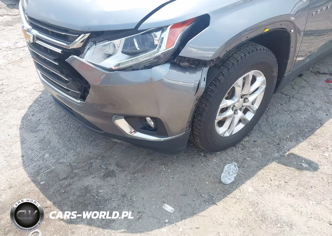 2019 Chevrolet Traverse 1Lt VIN:1GNERGKW3KJ199815 - 17