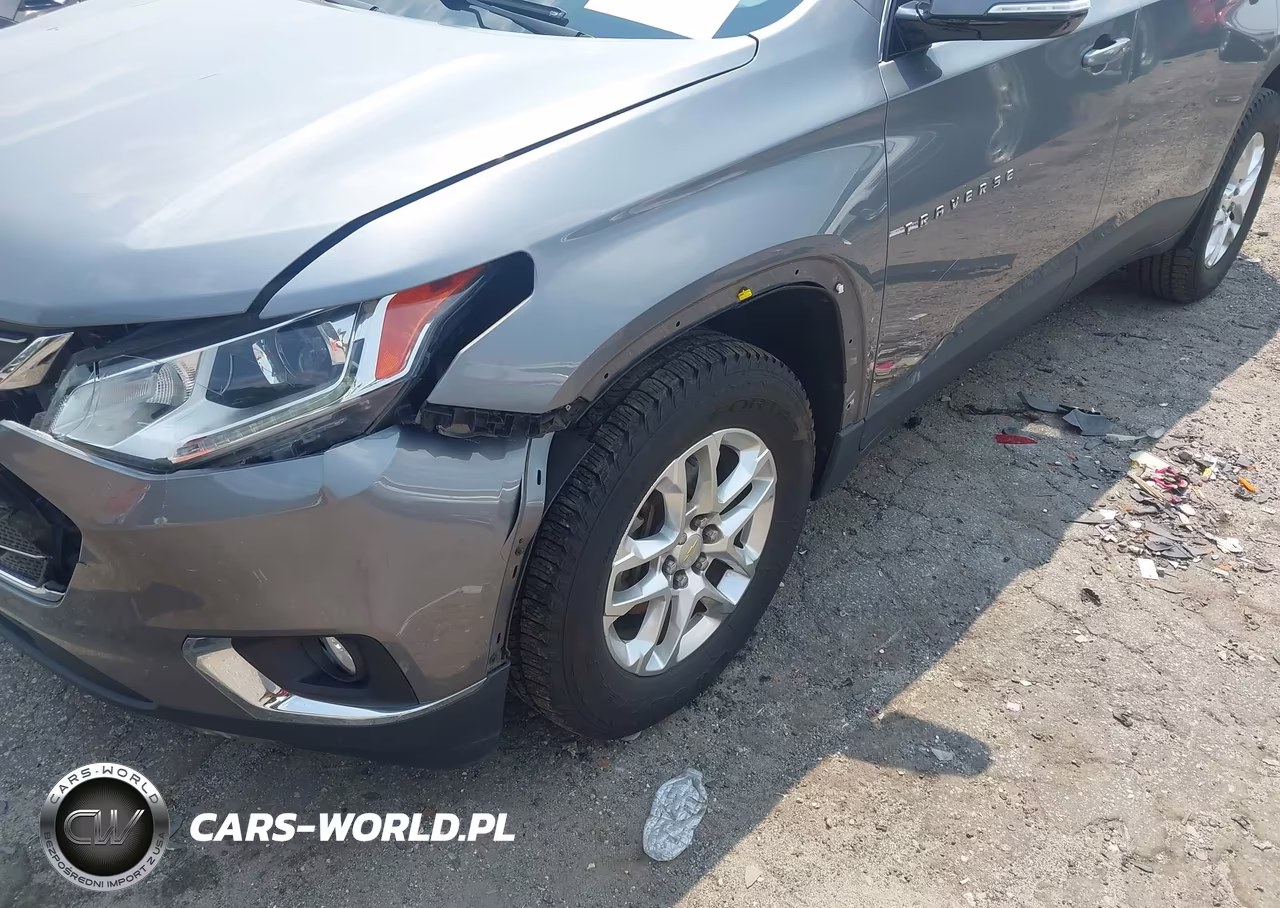 2019 Chevrolet Traverse 1Lt VIN:1GNERGKW3KJ199815 - 18