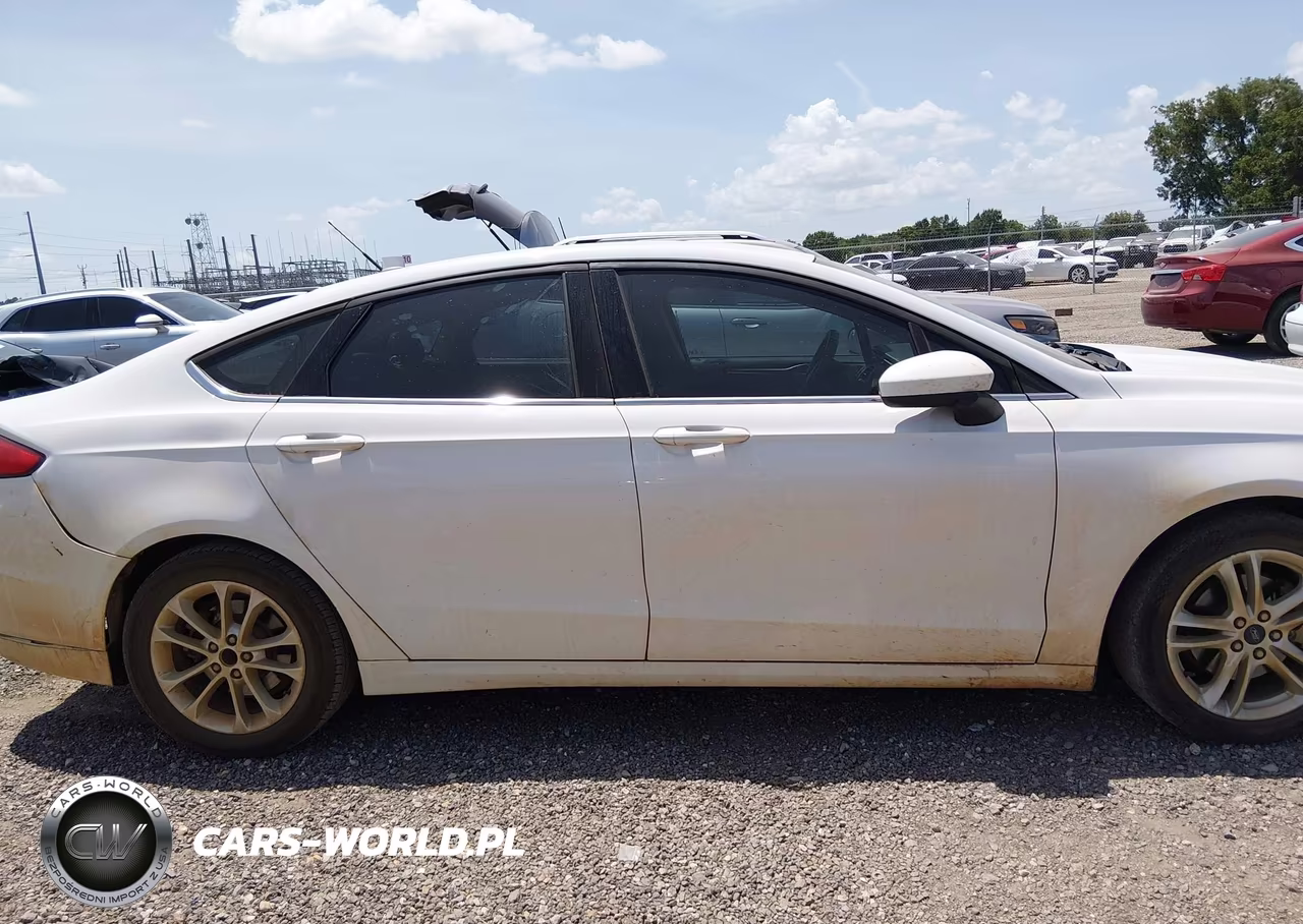 2018 Ford Fusion Se VIN:3FA6P0H74JR156606 - 13
