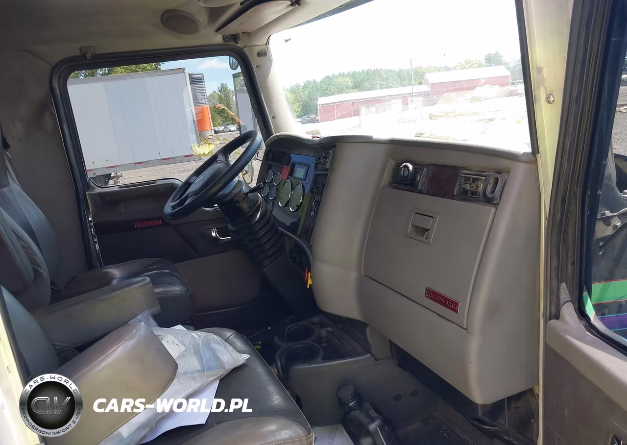 2016 Kenworth Construction T370 VIN:3BKHLJ9X4GF111829 - 13