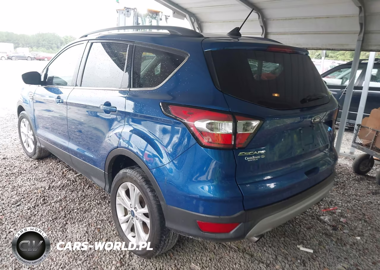 2018 Ford Escape Se VIN:1FMCU0GD7JUA36770 - 3