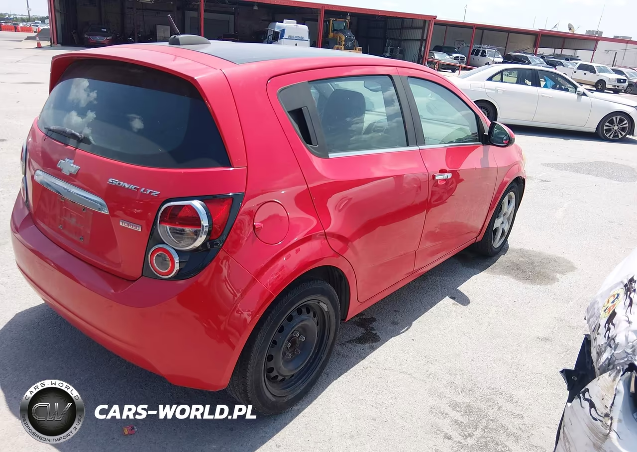 2015 Chevrolet Sonic Ltz Auto VIN:1G1JE6SBXF4108062 - 4