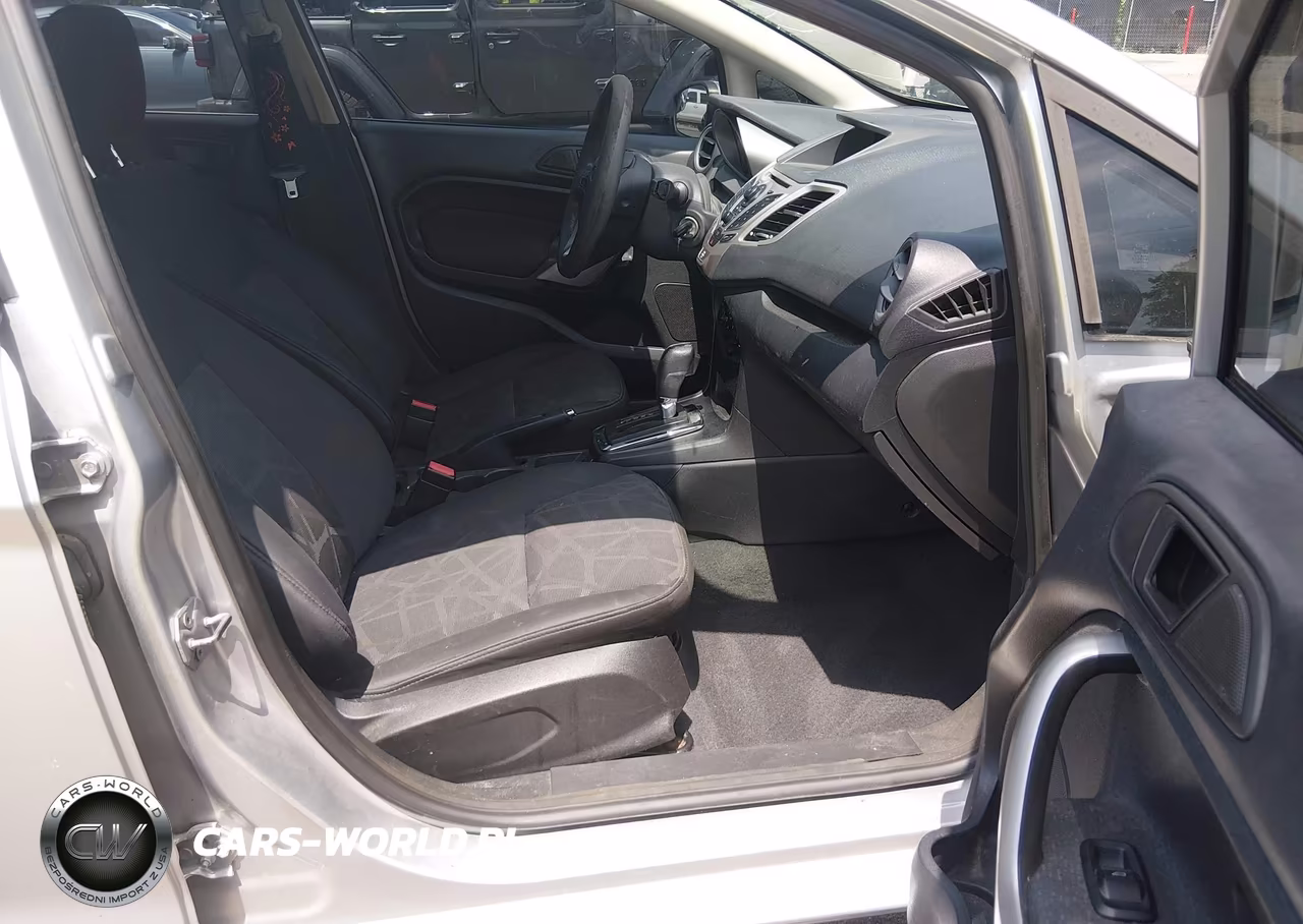 2011 Ford Fiesta Se VIN:3FADP4EJ1BM227676 - 5