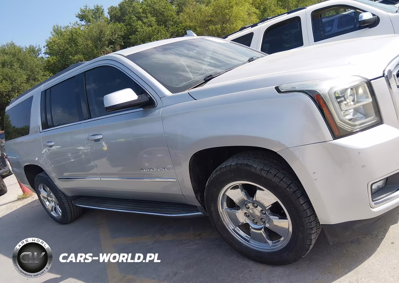 2017 GMC Yukon Xl Sle VIN:1GKS1FKC2HR168301 - 13