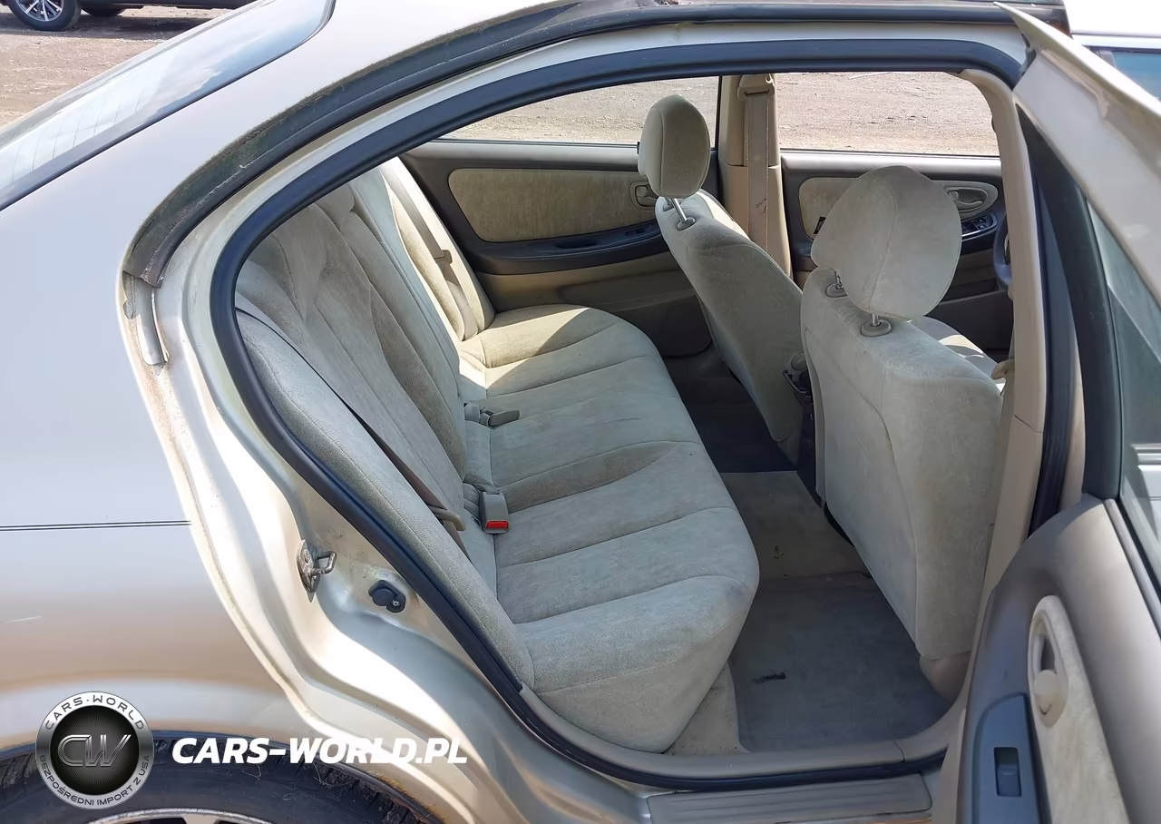 2001 Nissan Maxima Gxe VIN:JN1CA31DX1T627904 - 8