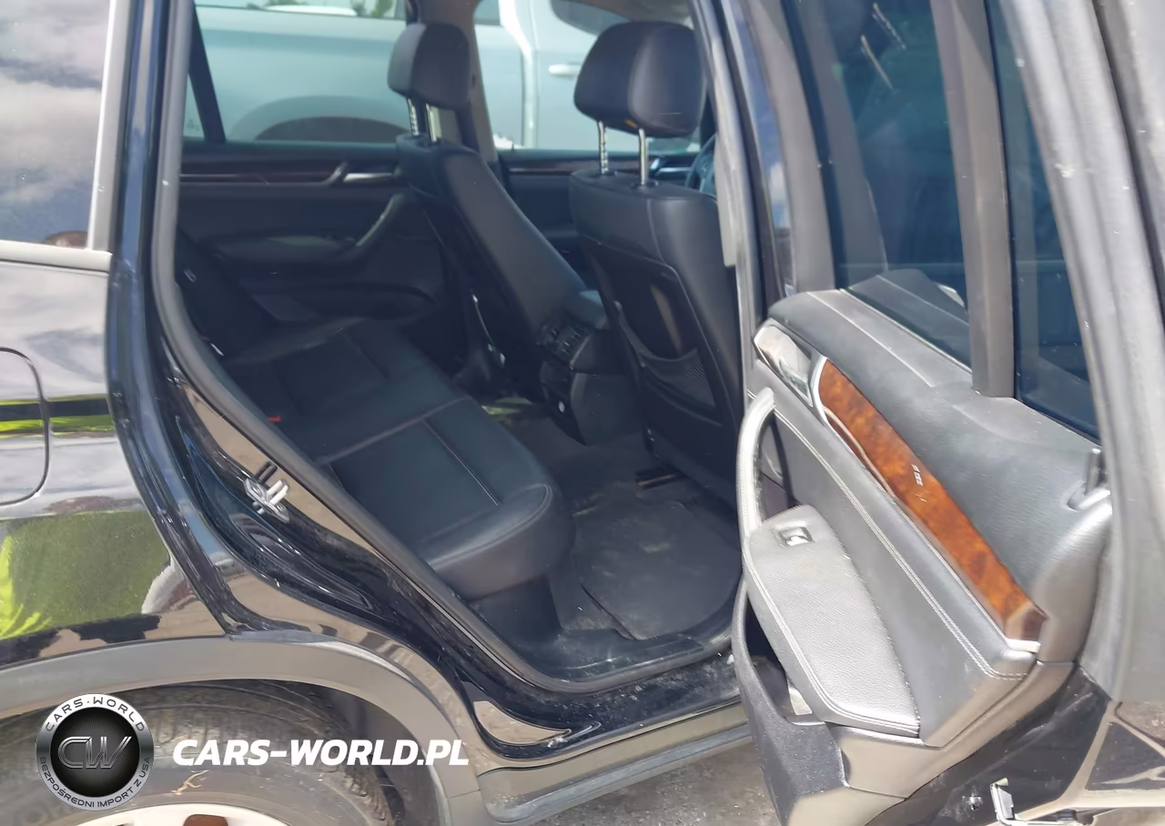 2017 BMW X3 xDrive28I VIN:5UXWX9C5XH0T04741 - 8