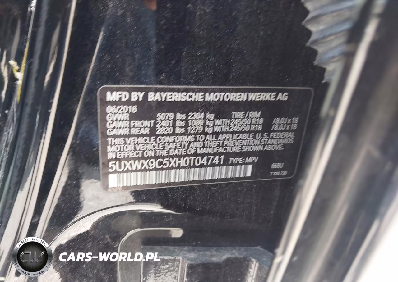 2017 BMW X3 xDrive28I VIN:5UXWX9C5XH0T04741 - 9