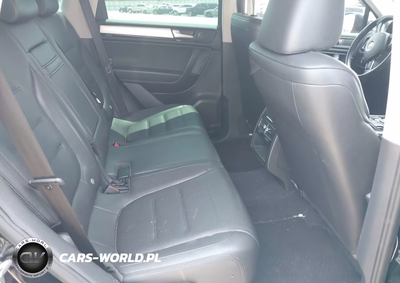 2012 Volkswagen Touareg Vr6 Sport VIN:WVGEF9BP5CD010969 - 8