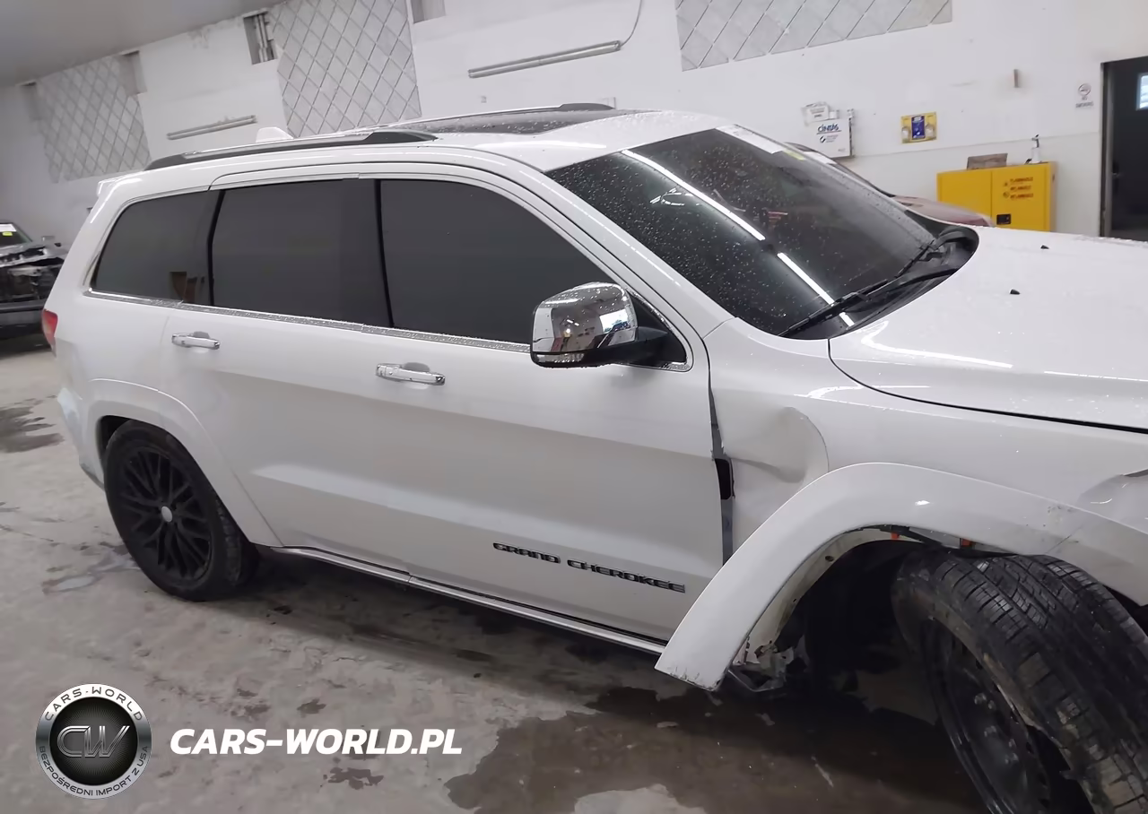 2017 Jeep Grand Cherokee Summit VIN:1C4RJFJT6HC896458 - 12
