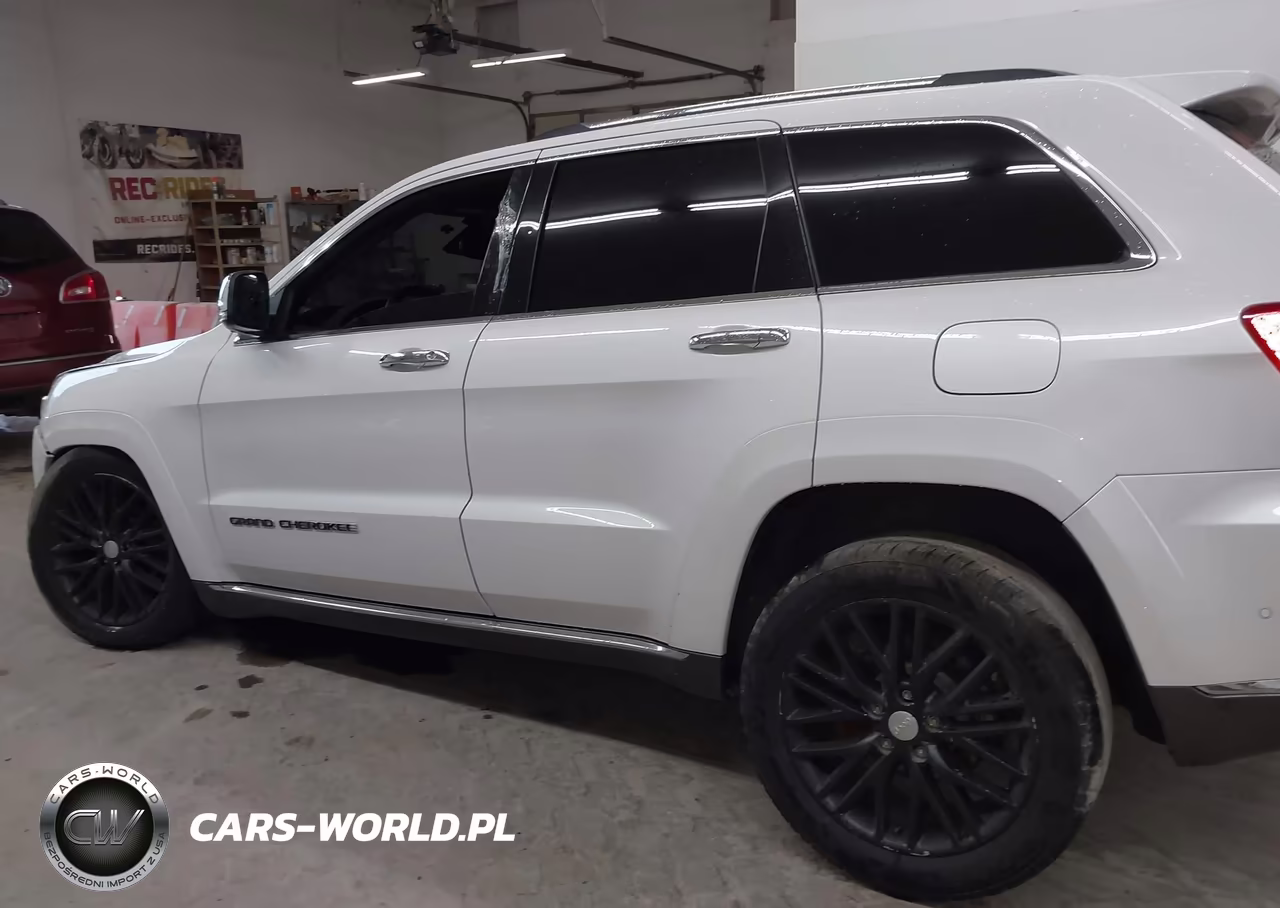 2017 Jeep Grand Cherokee Summit VIN:1C4RJFJT6HC896458 - 13