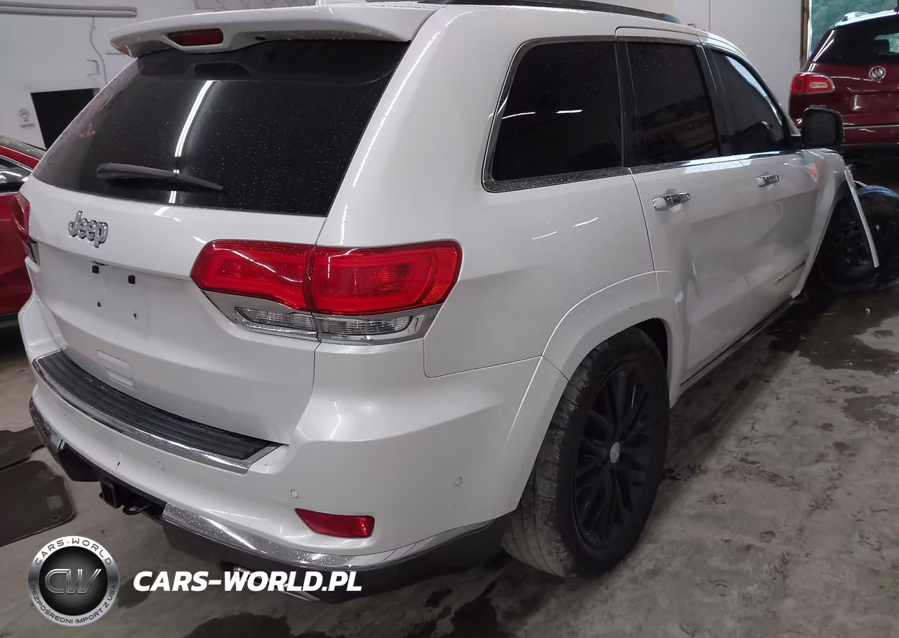 2017 Jeep Grand Cherokee Summit VIN:1C4RJFJT6HC896458 - 4