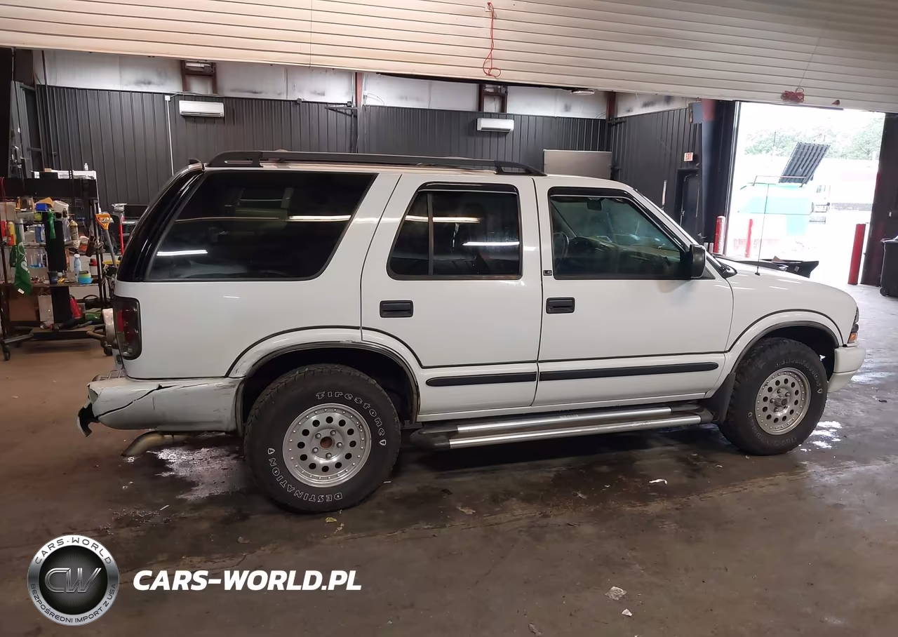 2002 Chevrolet Blazer Ls VIN:1GNDT13W52K151803 - 13