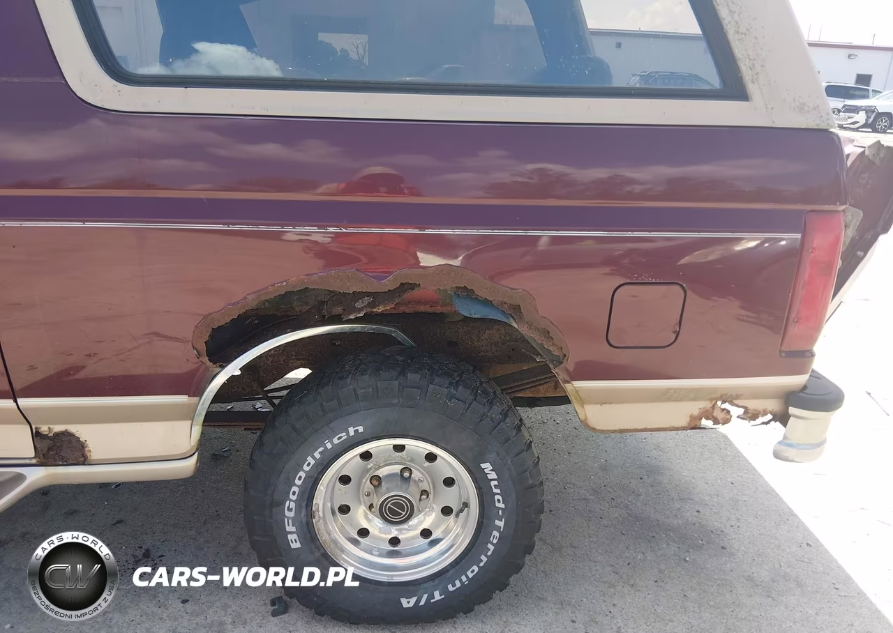 1996 Ford Bronco U100 VIN:1FMEU15HXTLA92912 - 6