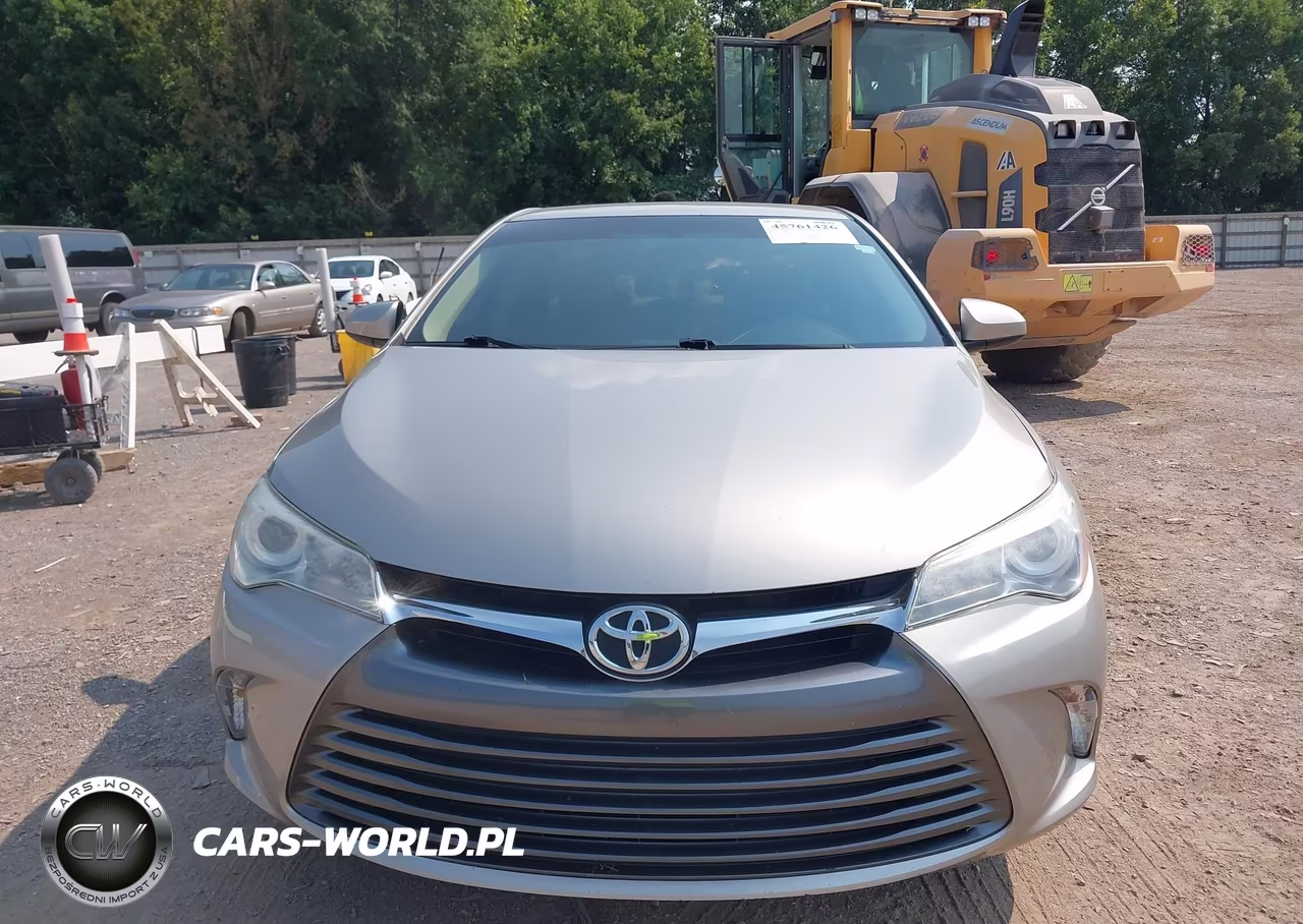 2016 Toyota Camry Le VIN:4T4BF1FK6GR573429 - 12