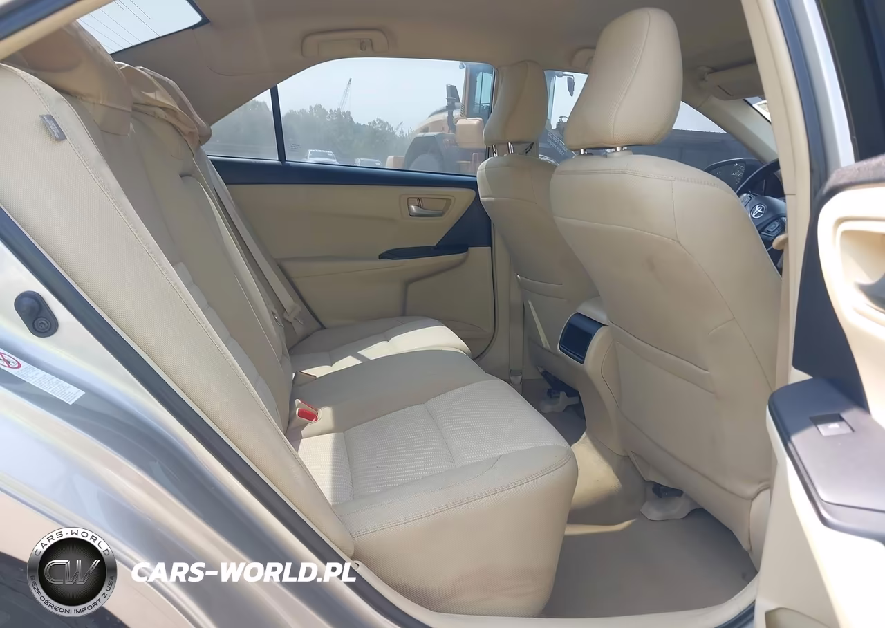 2016 Toyota Camry Le VIN:4T4BF1FK6GR573429 - 8