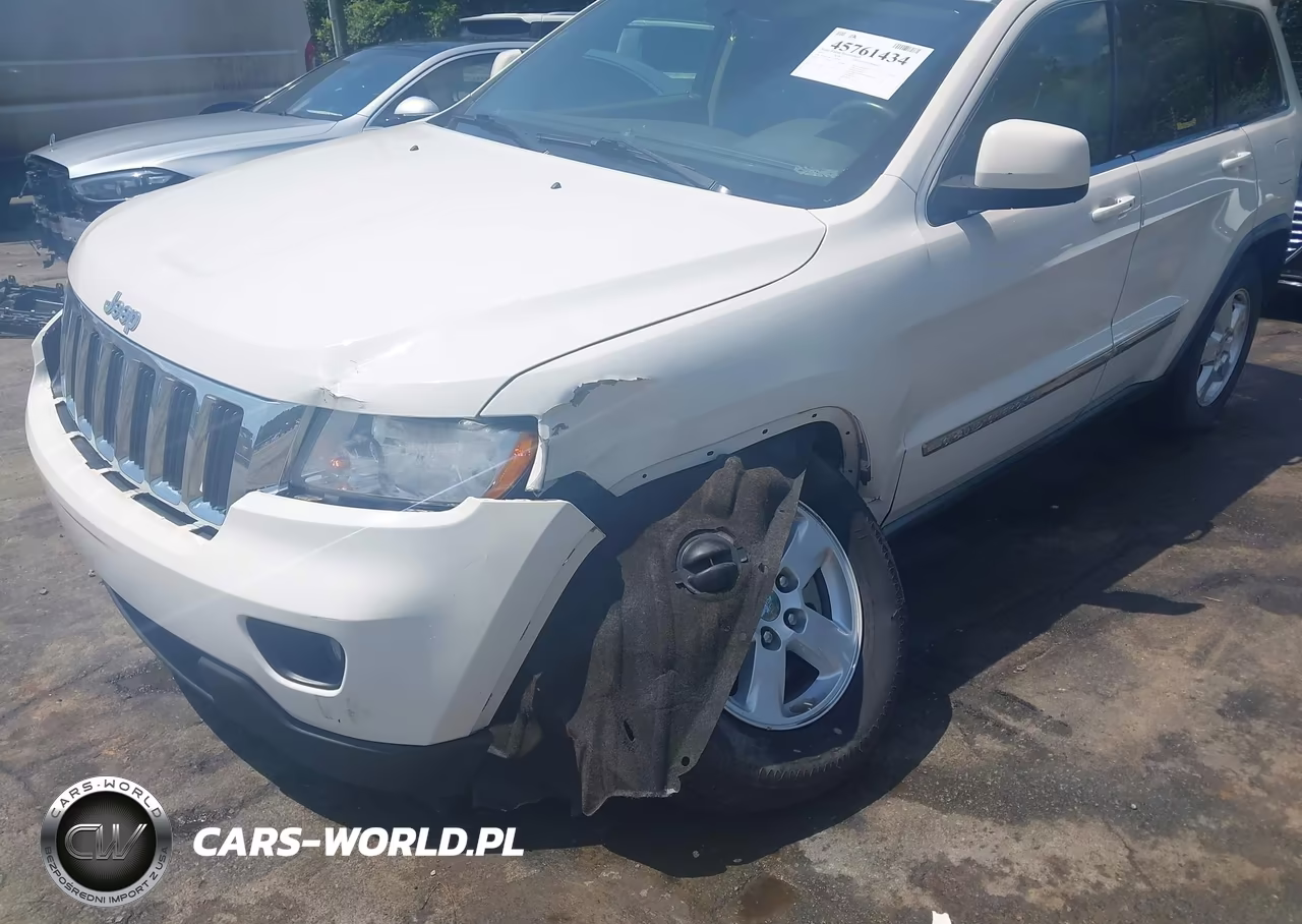 2012 Jeep Grand Cherokee Laredo VIN:1C4RJEAG2CC210003 - 6