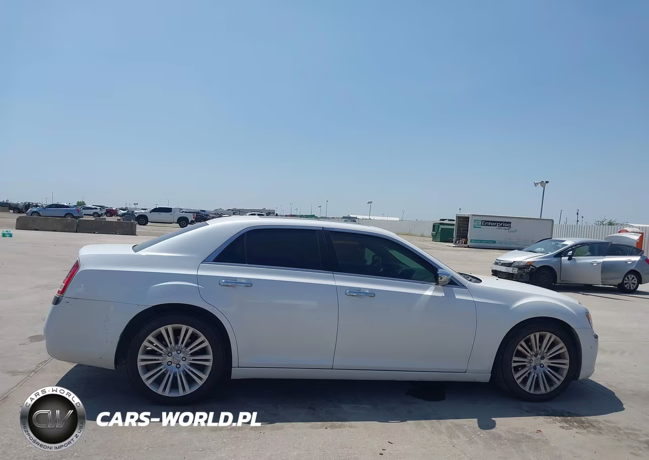 2014 Chrysler 300C VIN:2C3CCAEG9EH165066 - 14