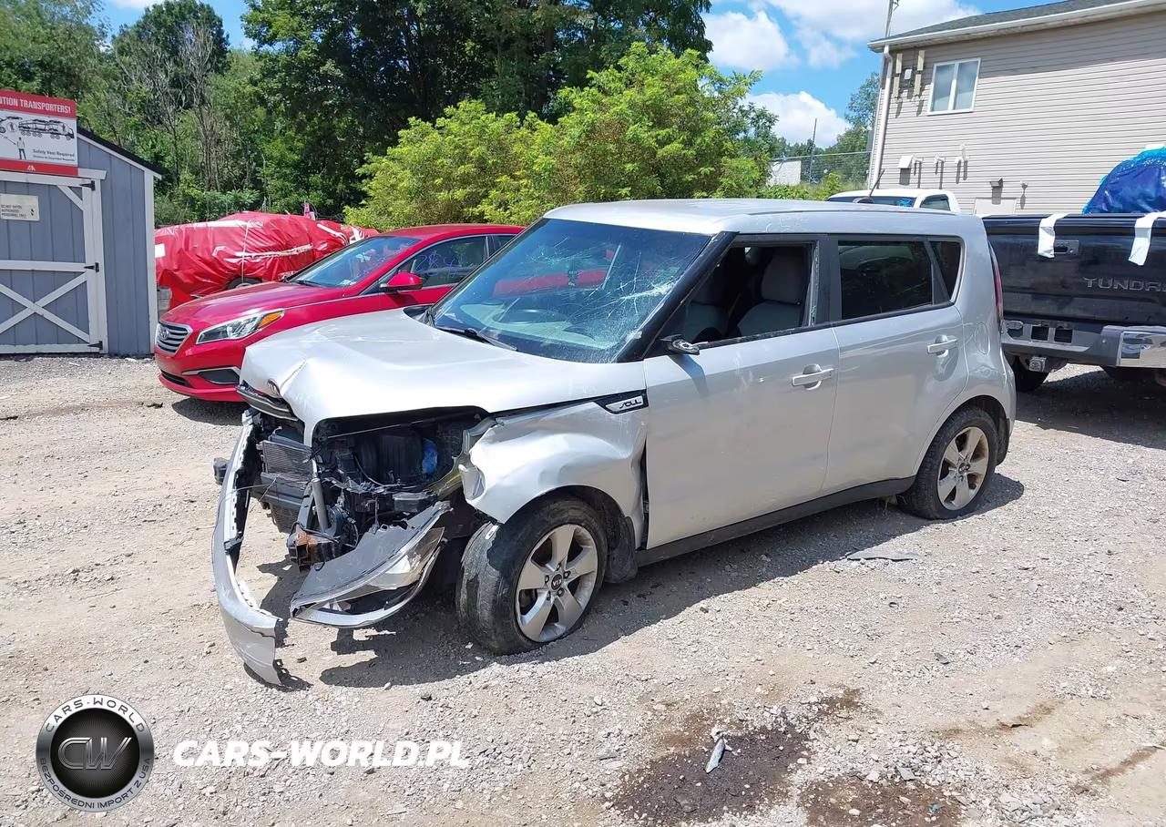 2018 Kia Soul VIN:KNDJN2A24J7548707 - 2