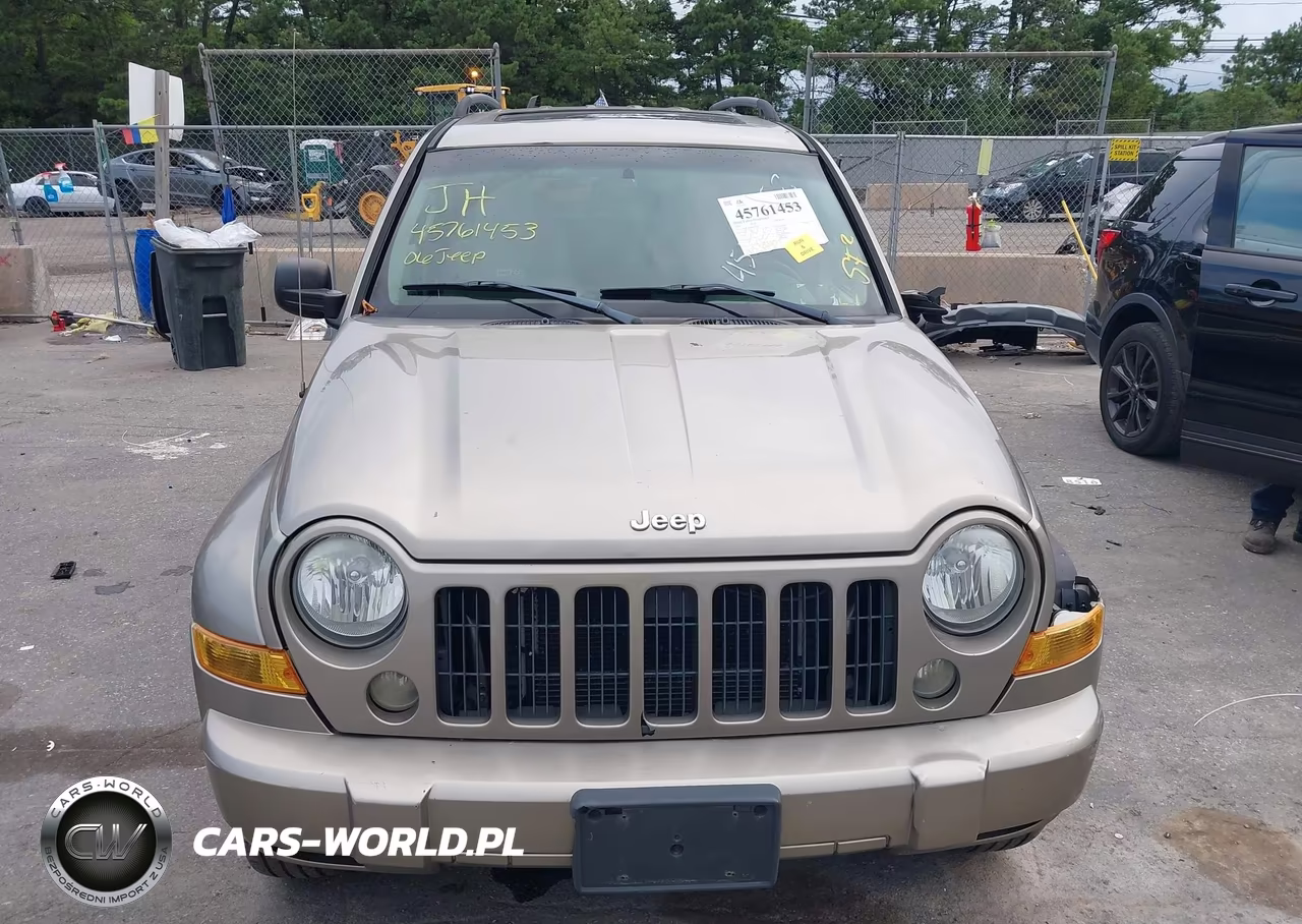 2006 Jeep Liberty Sport VIN:1J4GL48K86W210137 - 12