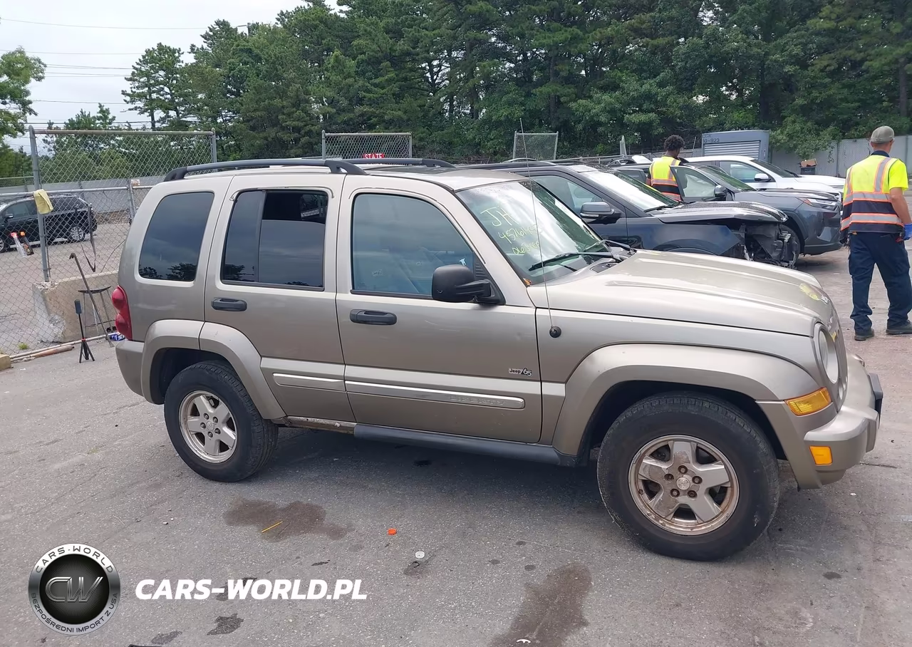2006 Jeep Liberty Sport VIN:1J4GL48K86W210137 - 13