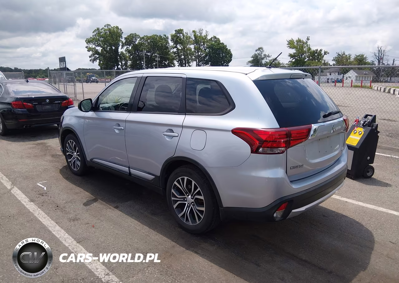 2016 Mitsubishi Outlander Es VIN:JA4AD2A31GZ010257 - 3