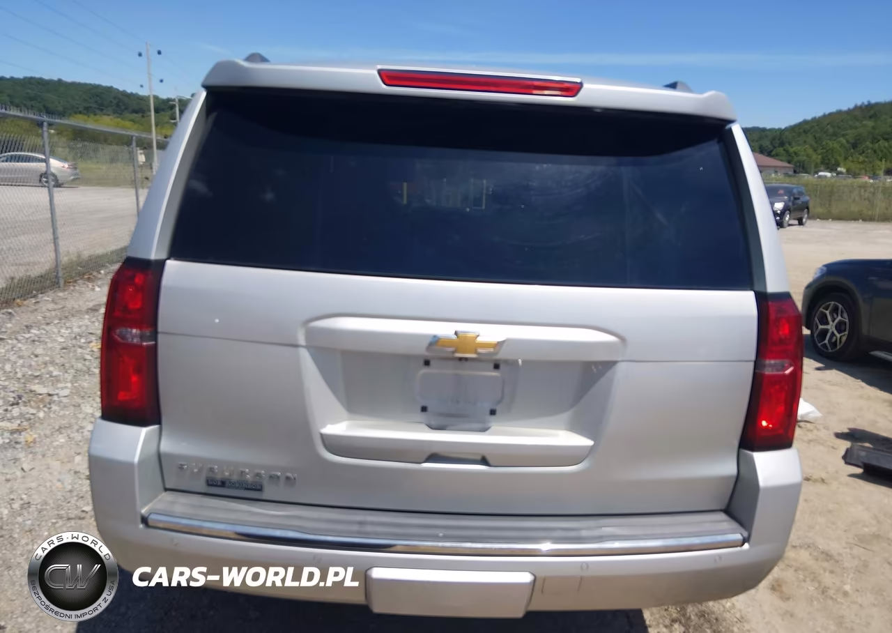 2016 Chevrolet Suburban Ltz VIN:1GNSKJKC4GR470349 - 17